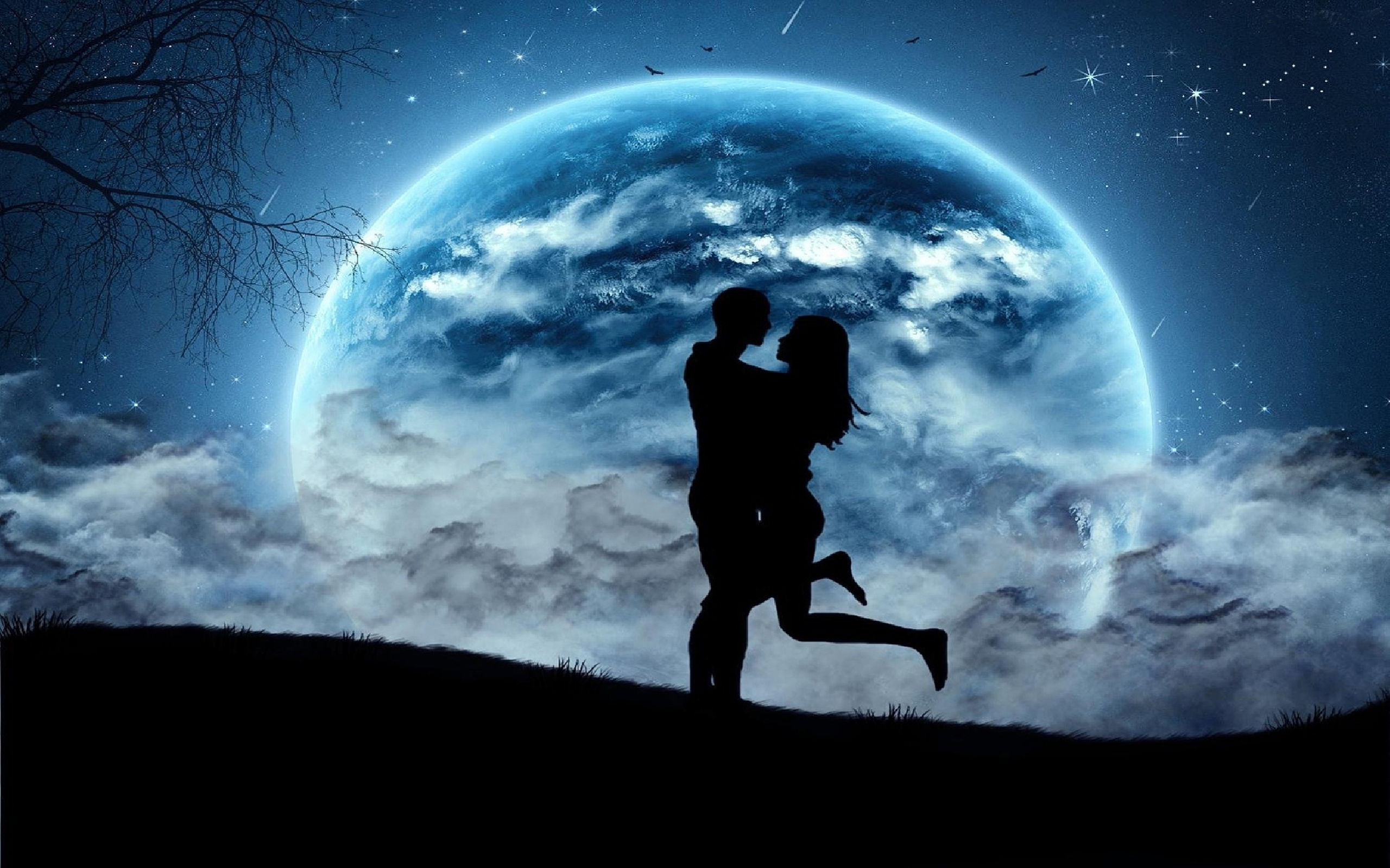 Танцы во снах. Ночь любви. Влюбленные при Луне. Влюбленные на фоне Луны. Человек на фоне Луны.