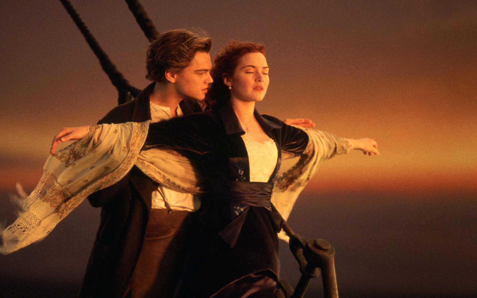 Titanic Romance Movies Kate Winslet and Leonardo DiCaprio Wallpaper HD.