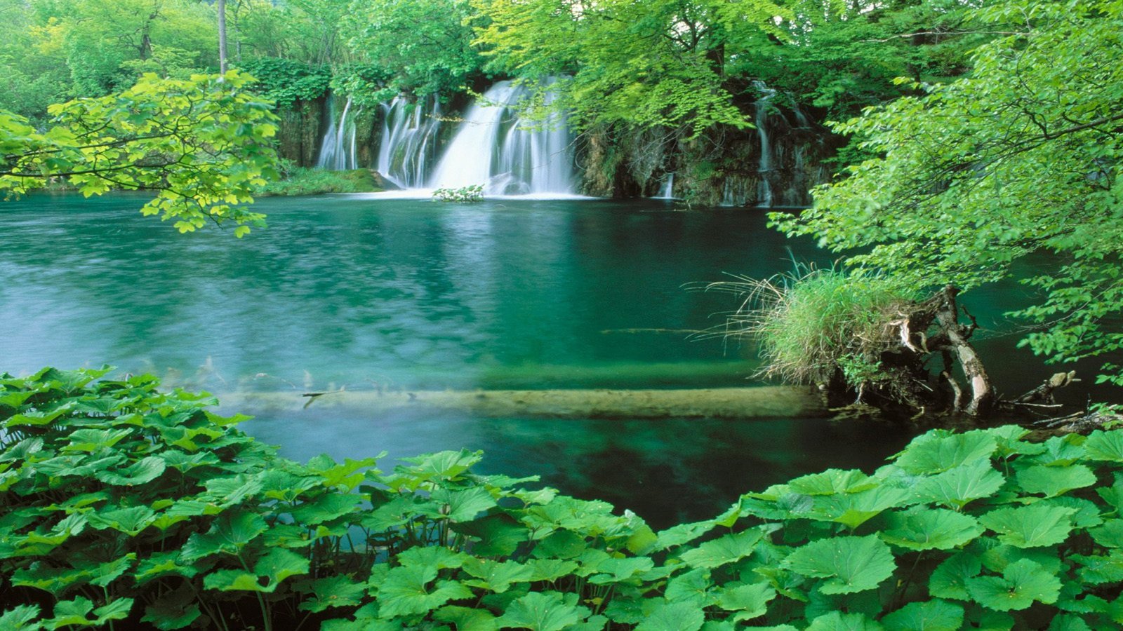 Plitvice Hd Wallpaper Of Nature In 0394652 Wallpapers13 com Plitvice Hd Wallpaper Of Nature In 0394652 Wallpapers13 com