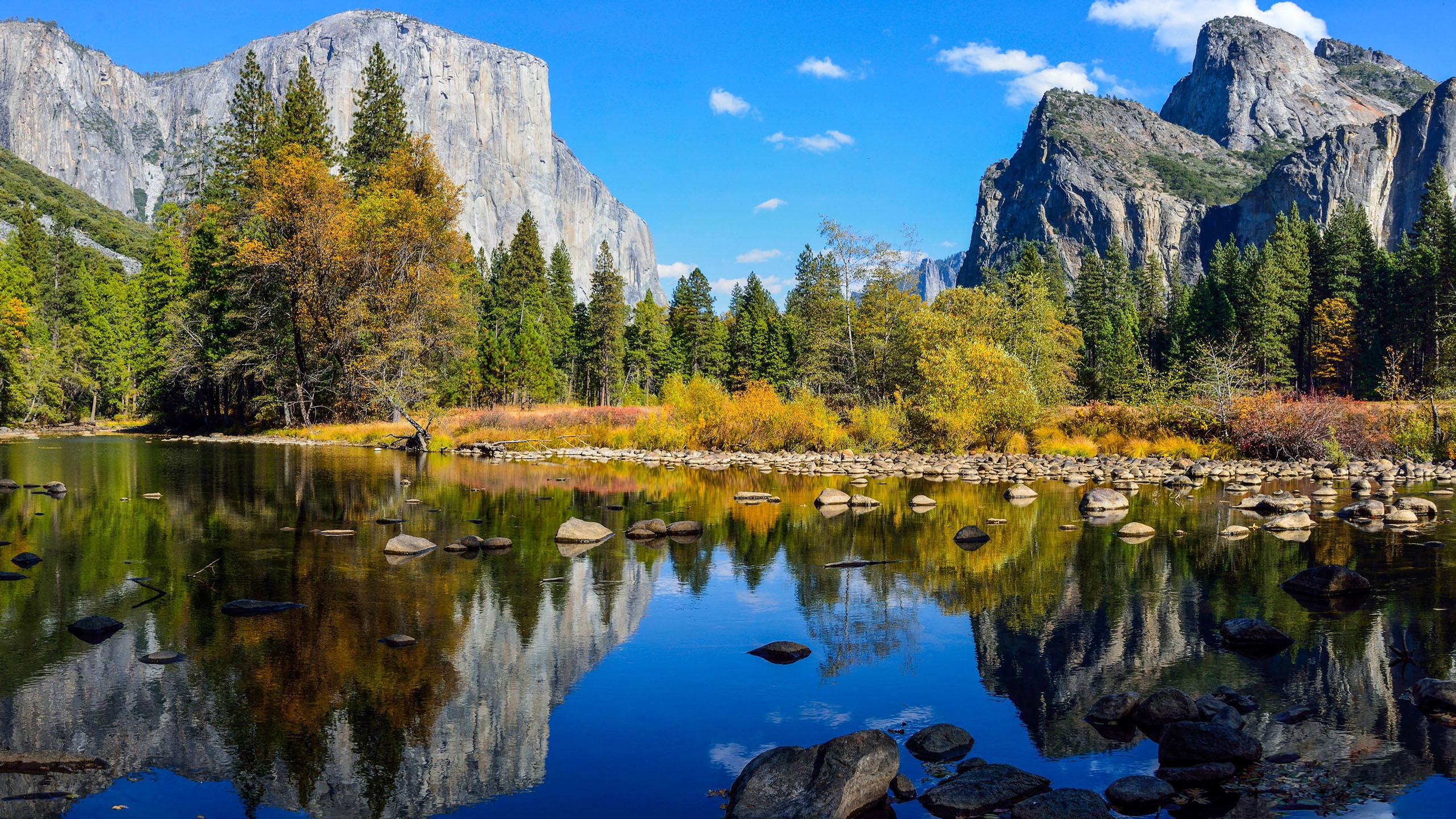 Sierra Nevada Yosemite National Park Autumn River Nature landscape :  