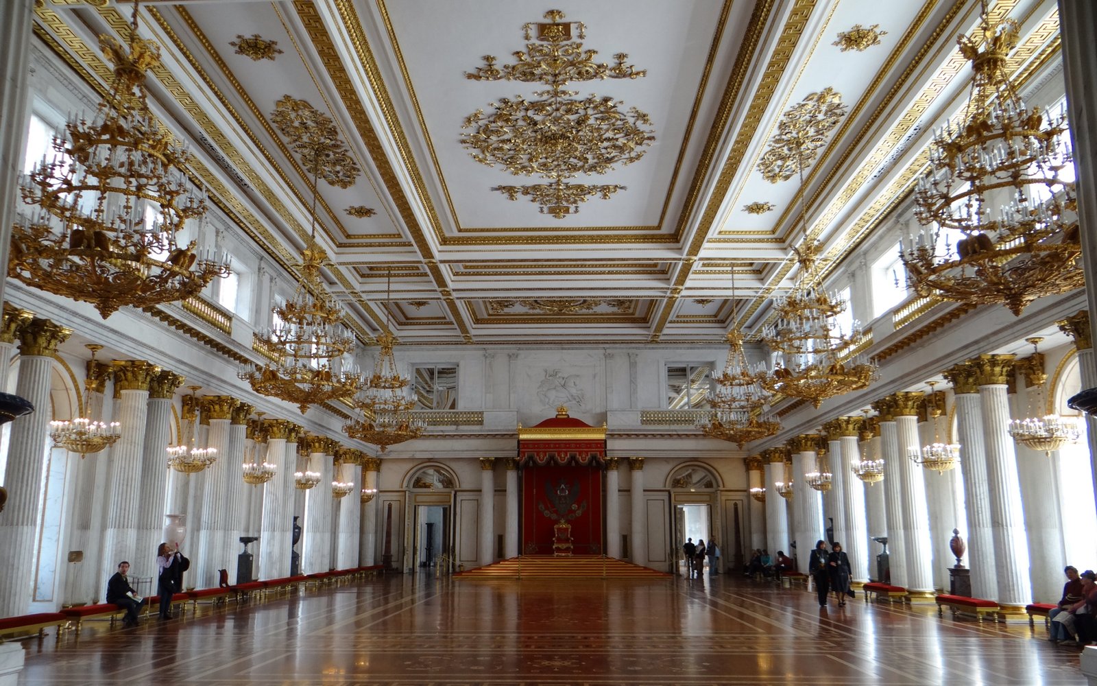 Bling Bling The Throne Room Inside The Winter Palace