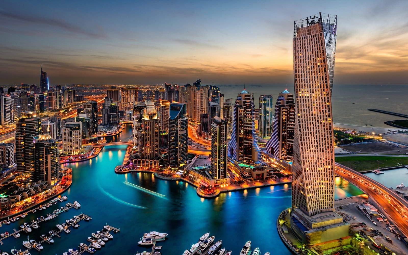 Dubai-night Wallpaper HD-Buildings Skyscraper : Dubai-night Wallpaper HD-Buildings Skyscraper :