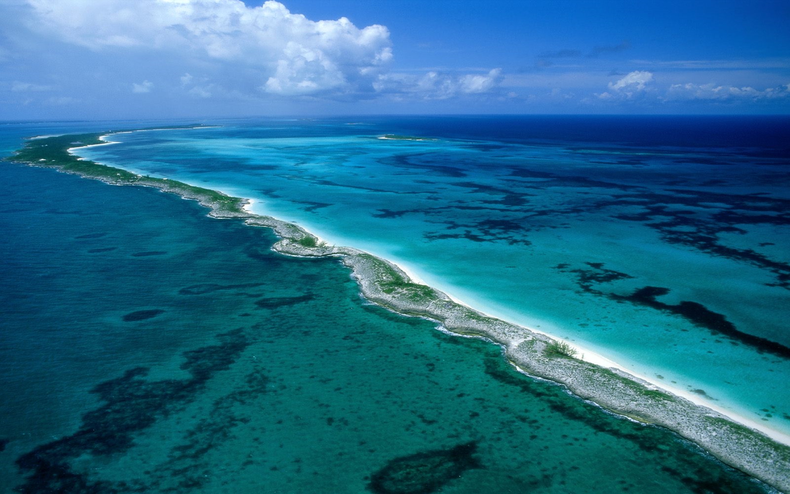Атлантический океан самый большой остров. Нью-Провиденс (Багамские острова). Эльютера Багамы. Багамы океан. Элеутера (Багамские острова).