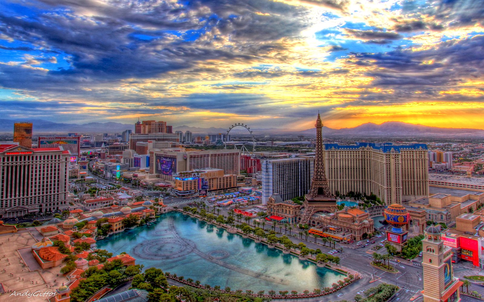 Las Vegas Sunrise Watching Early Morning From The Balcony Of The Hotel