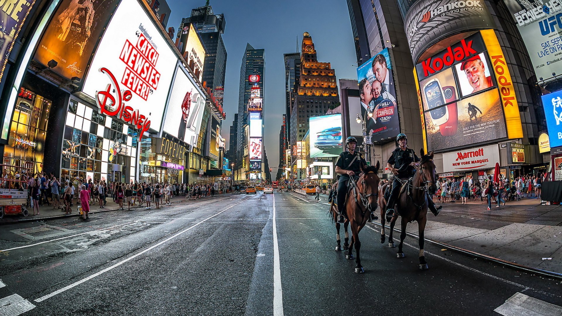 New York Times Square City Street Road Police Patrol Horseback Riding Night  Lights People Skyscrapers Hdr Wallpaper 1920x1080 : 