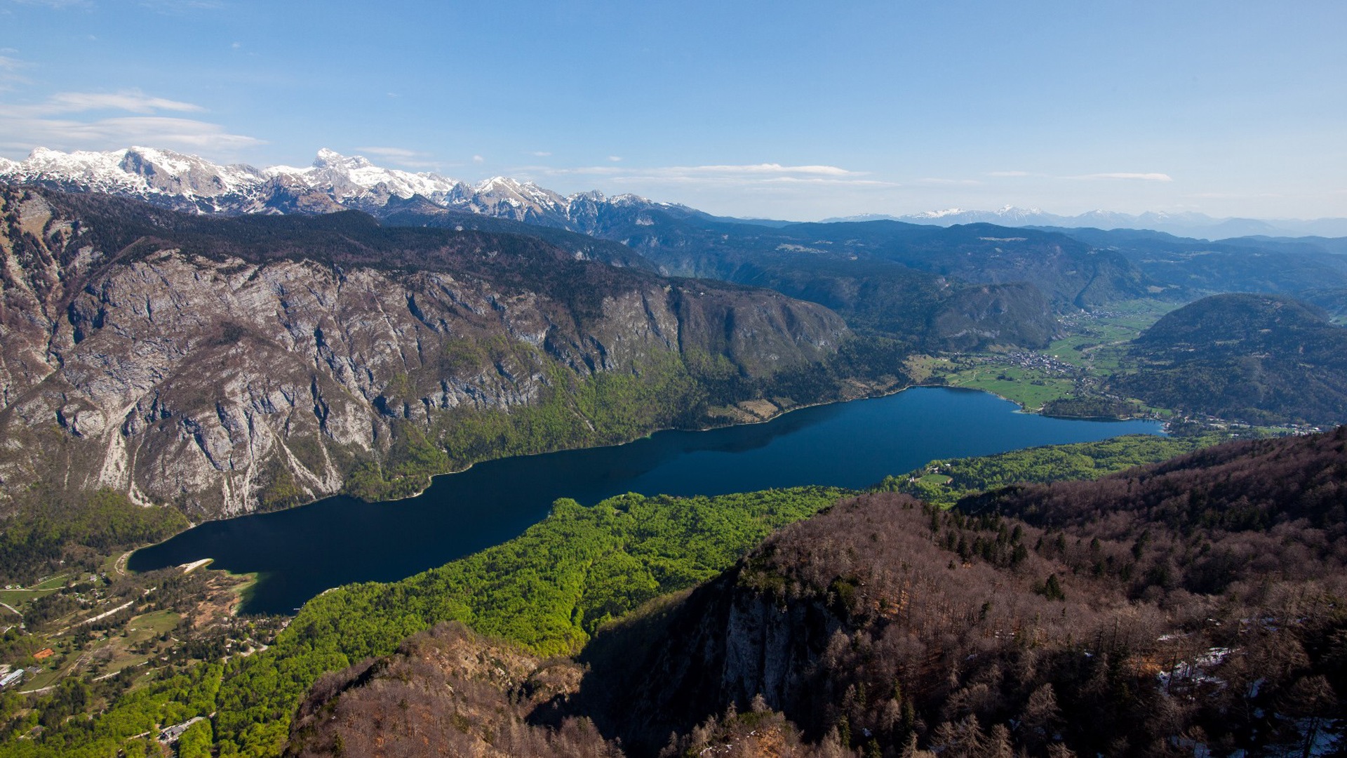 Lake Bohinj National Park Triglav Natural Beauties In Slovenia