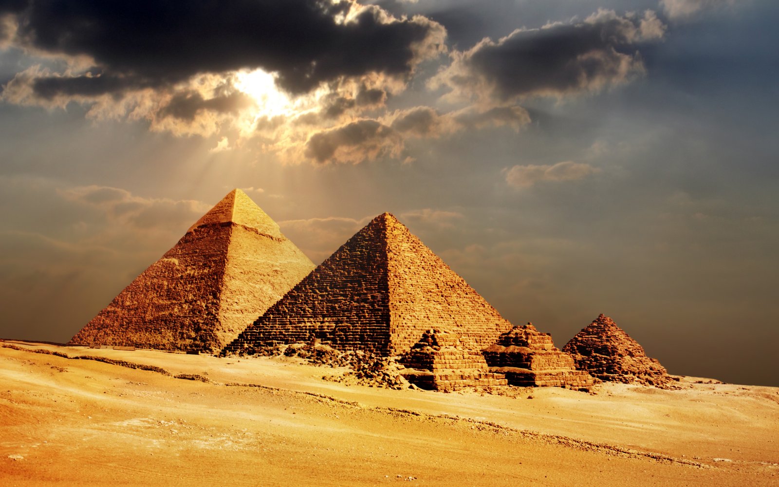 Pyramids at night, moon, sphinx, pyramid, egypt, night, HD wallpaper |  Peakpx