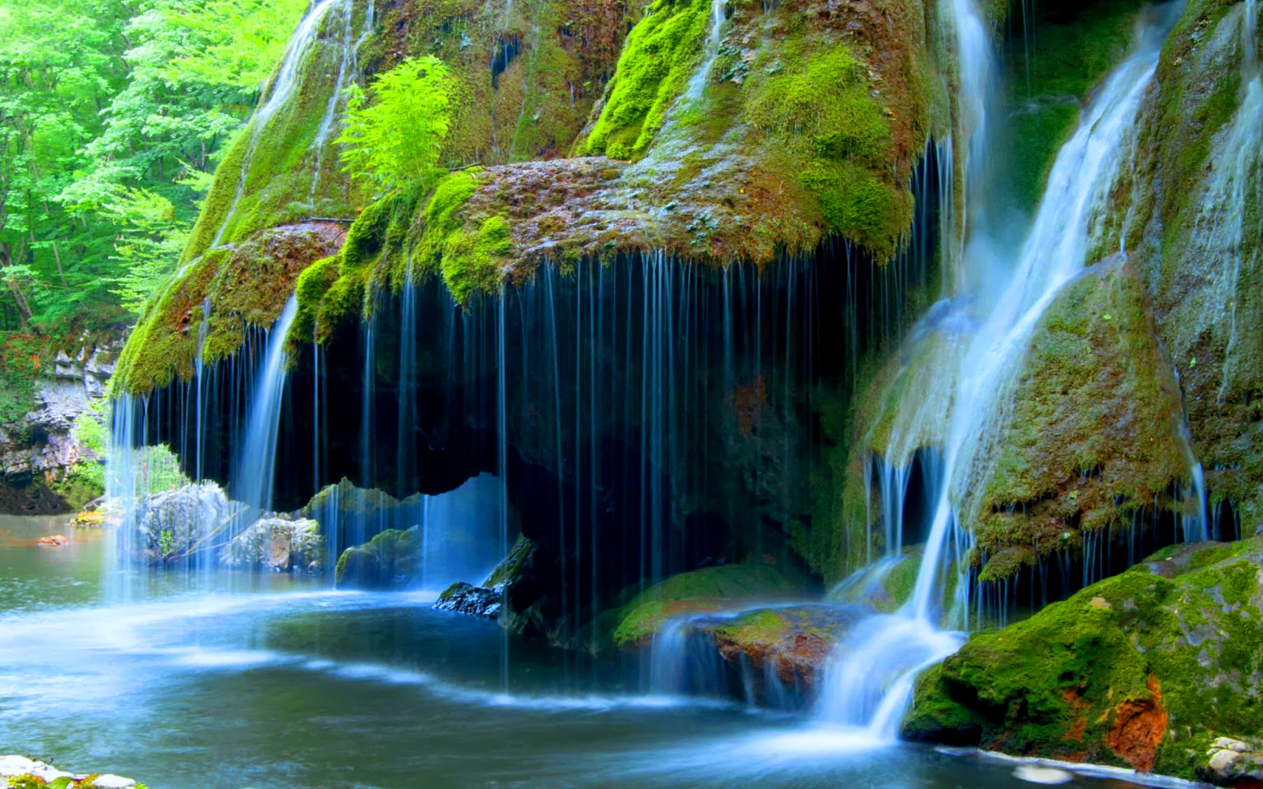 Bigar Cascade Falls Beautiful Waterfall In Caras Severin Romania Desktop  Wallpaper Hd For Mobile Phones And Laptops 2560x1600 : 