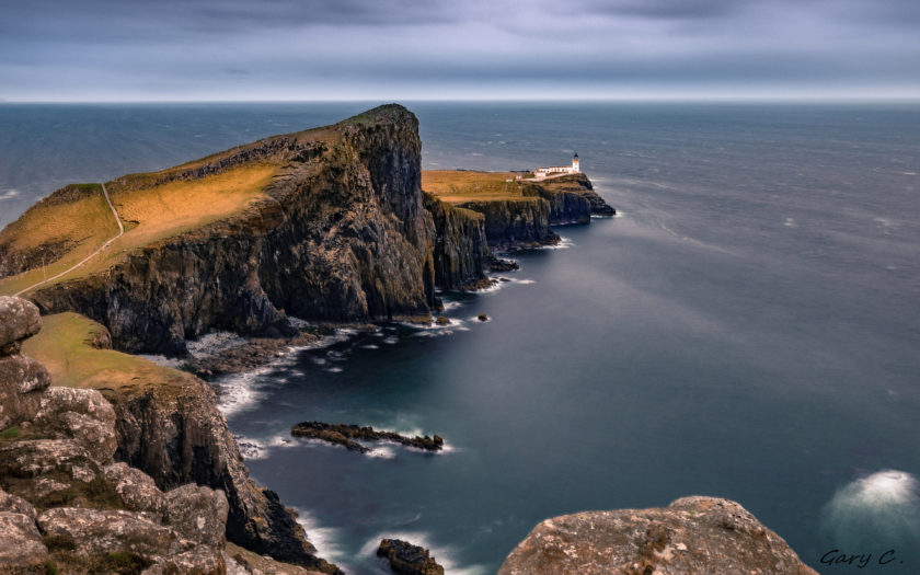 Neist Point Lighthouse On The Isle Of Skye In Scotland Hd Wallpapers For  Tablets Free Download Best Hd Desktop Wallpapers 3840x2400 :  