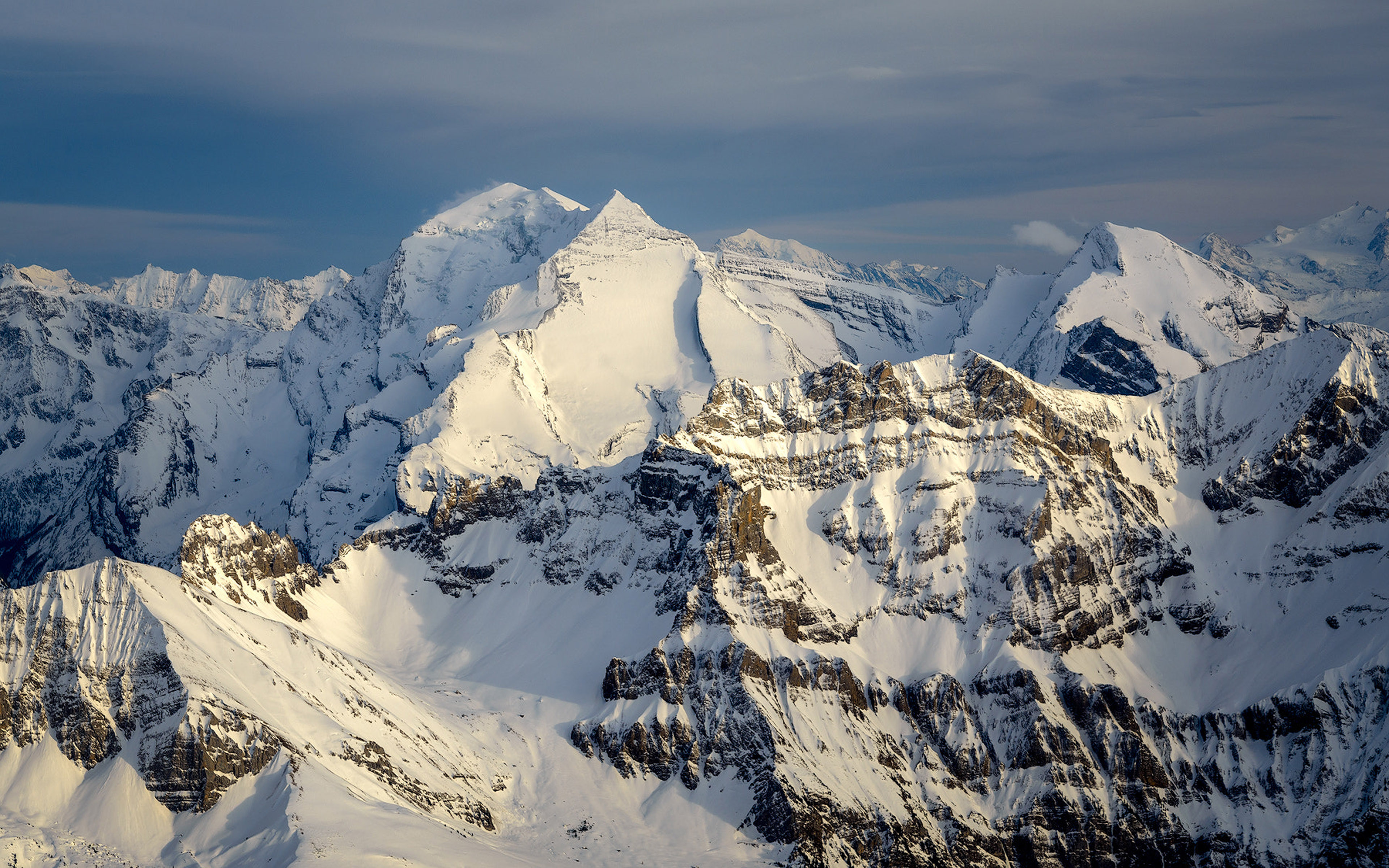 Swiss Alps Mountain Range In Switzerland Ultra Hd Wallpaper For Desktop