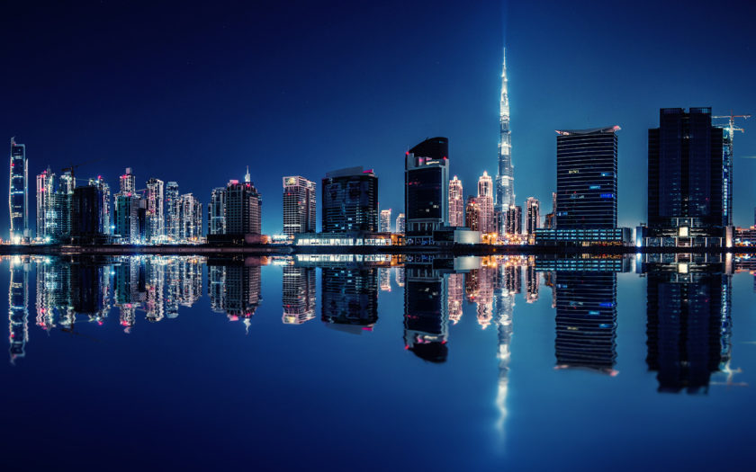 United Arab Emirates Dubai Reflection On Midnight 4k Ultra Hd Desktop  Wallpapers For Computers Laptop Tablet And Mobile Phones 3840x2400 :  