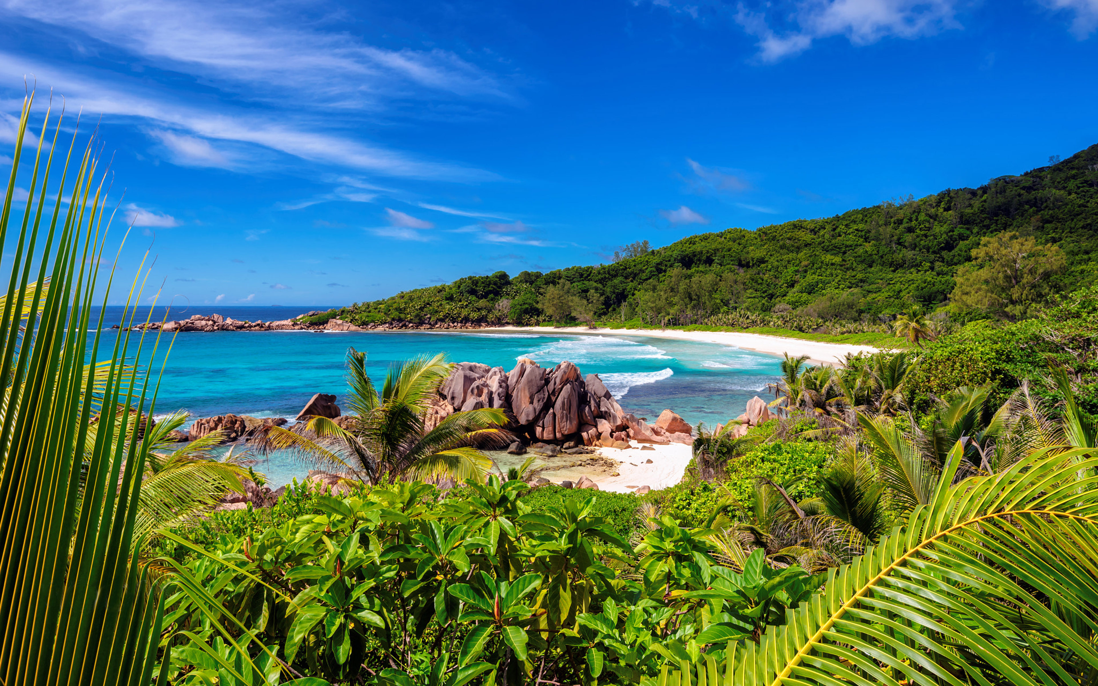 Anse Coco Beach On Paradise Island La Digue Island Seychelles 4k Ultra Hd  Wallpaper For Desktop Laptop Tablet Mobile Phones And Tv 3840x2400 :  