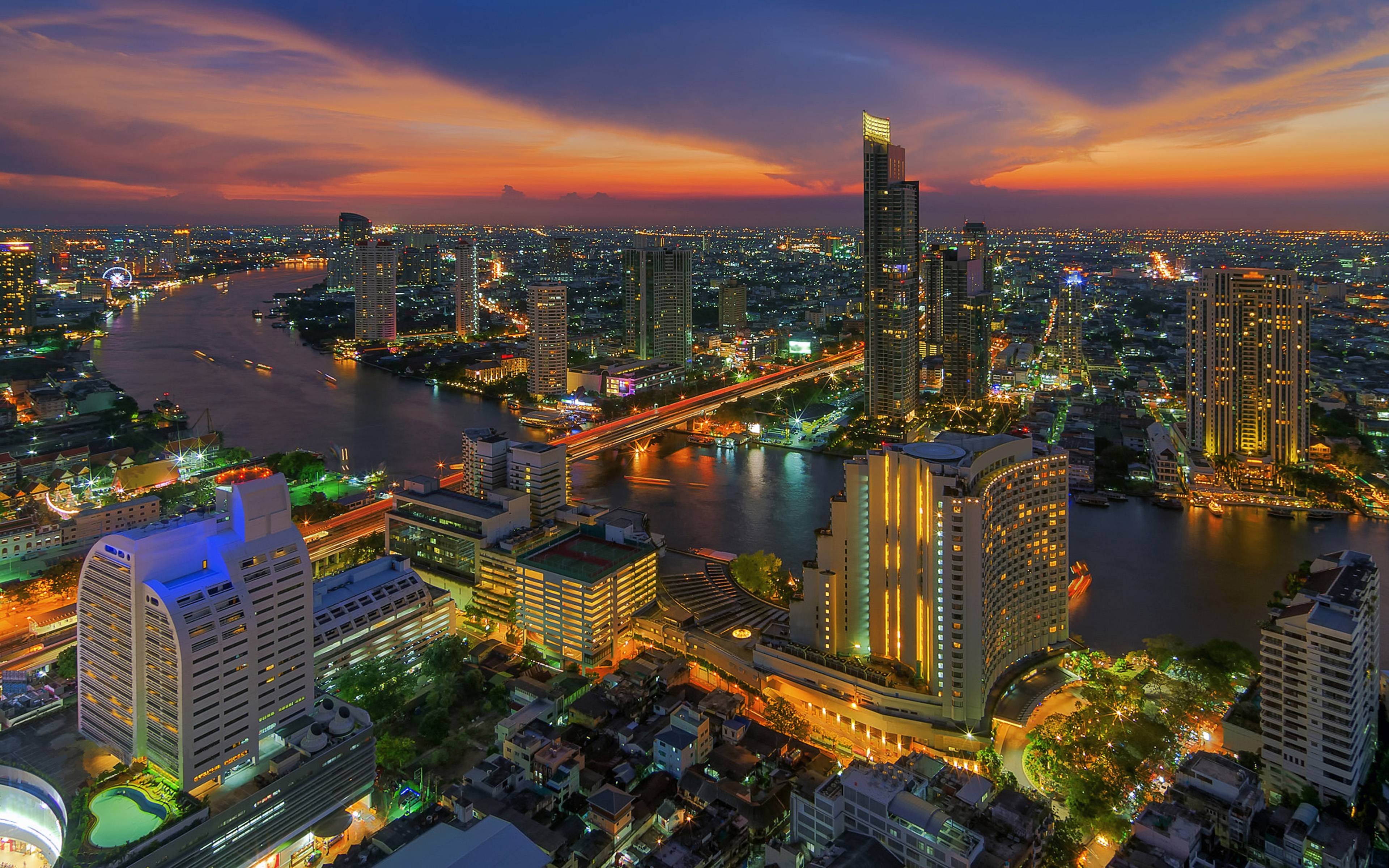 Bangkok Sunset Landscape Modern Architecture Buildings Nearby The Chao