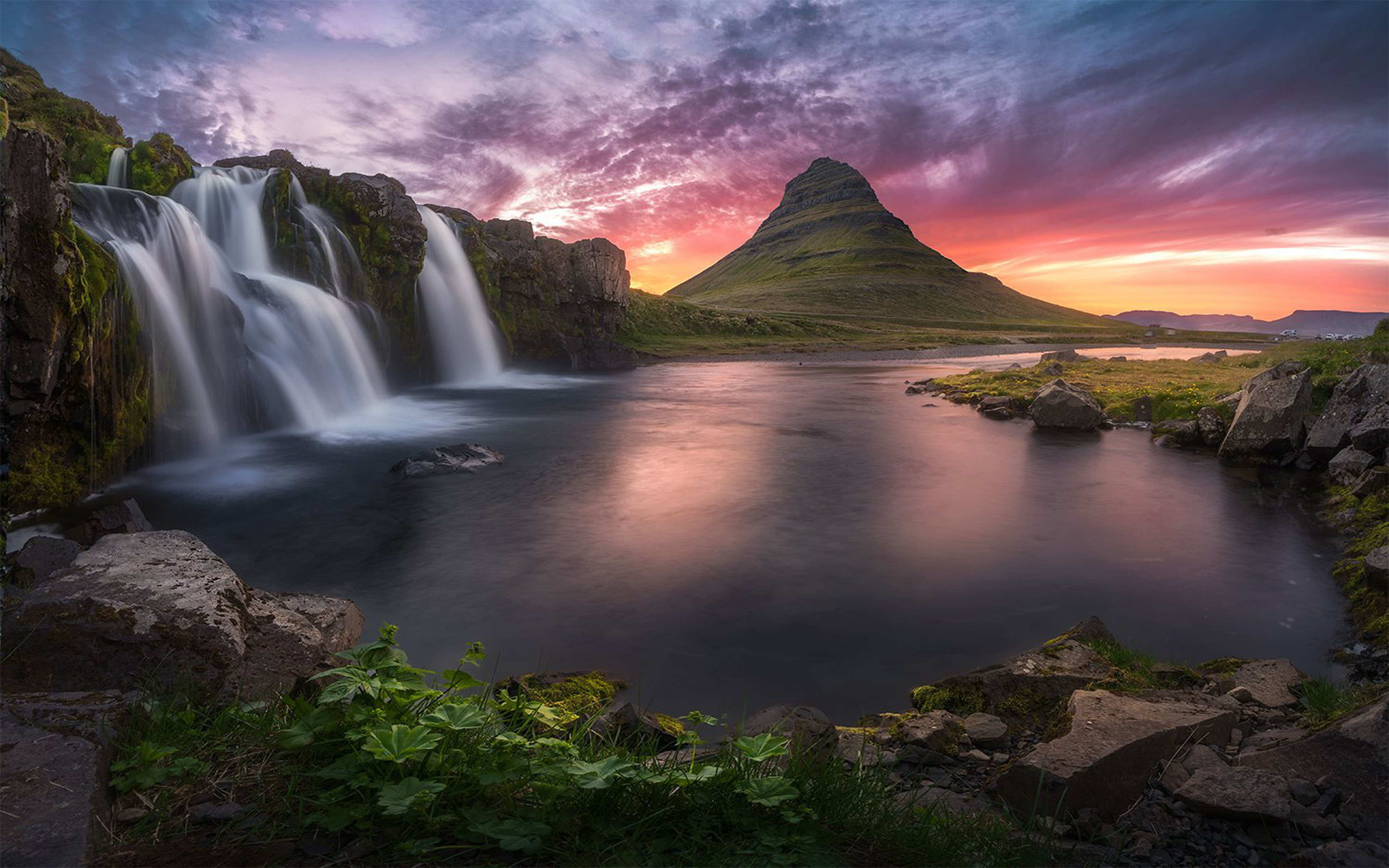 Kirkjufellsfoss Waterfalls Kirkjufell On The North Coast Of Iceland  Snaefell S Peninsula 4k Ultra Hd Wallpapers Perfect For High Resolution  Computer And Laptop : 
