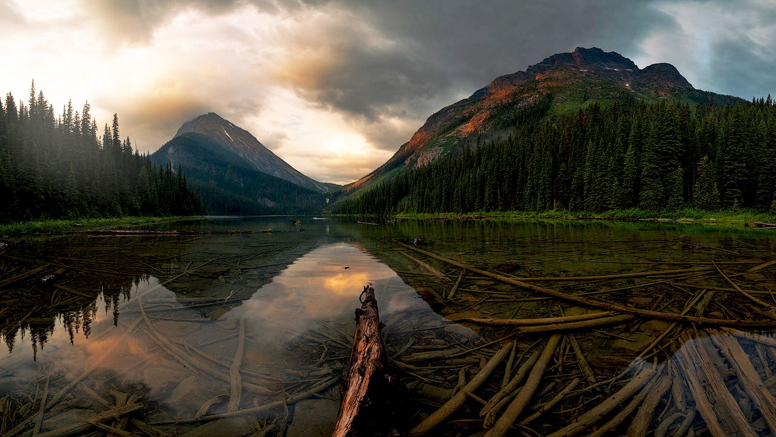 Sunrise Jasper Mountain Lake In The Canadian Rockies 4k  